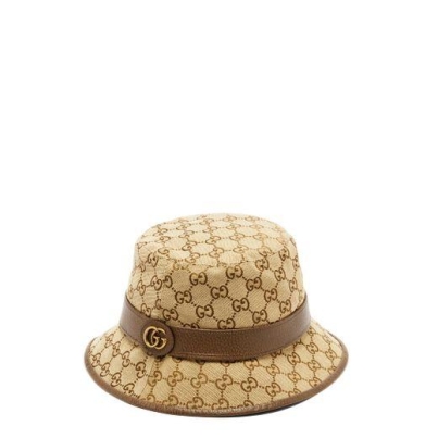 gucci-beige-GG-Supreme-Canvas-Bucket-Hat